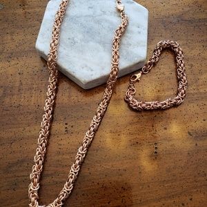 Matching necklace and braclet